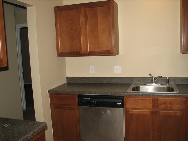 Dishwasher - 14512 Cazado Dr