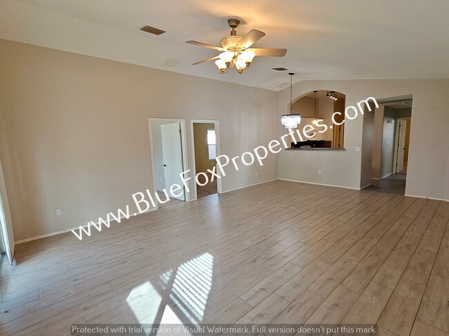 Foto del edificio - 5257 N Crowley Ln