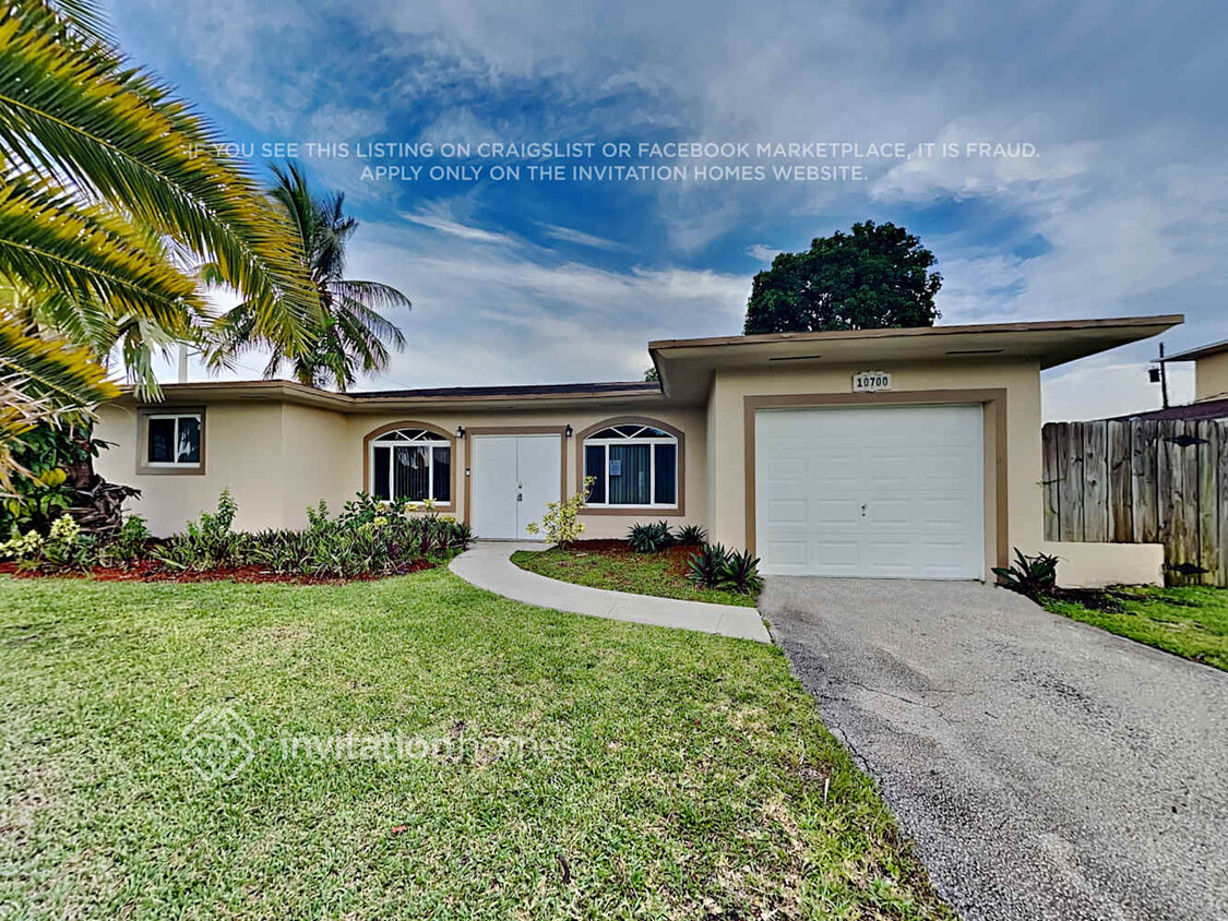 Foto principal - 10700 SW 160th St