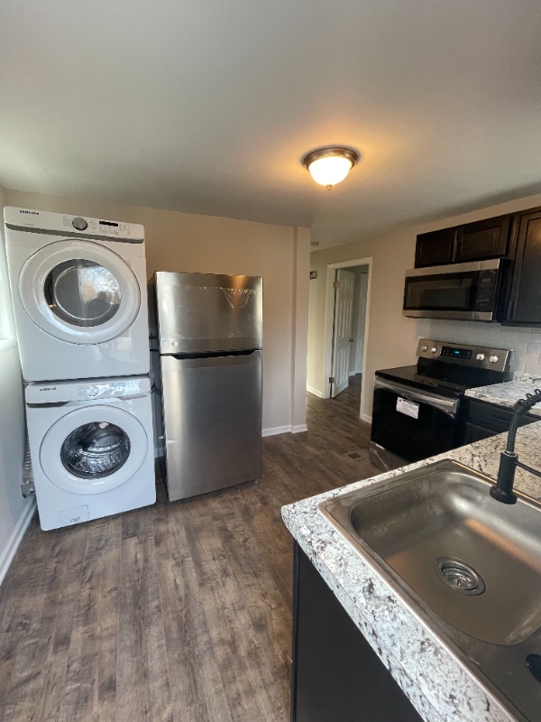 Photo - 118-118 S Main St Apartment