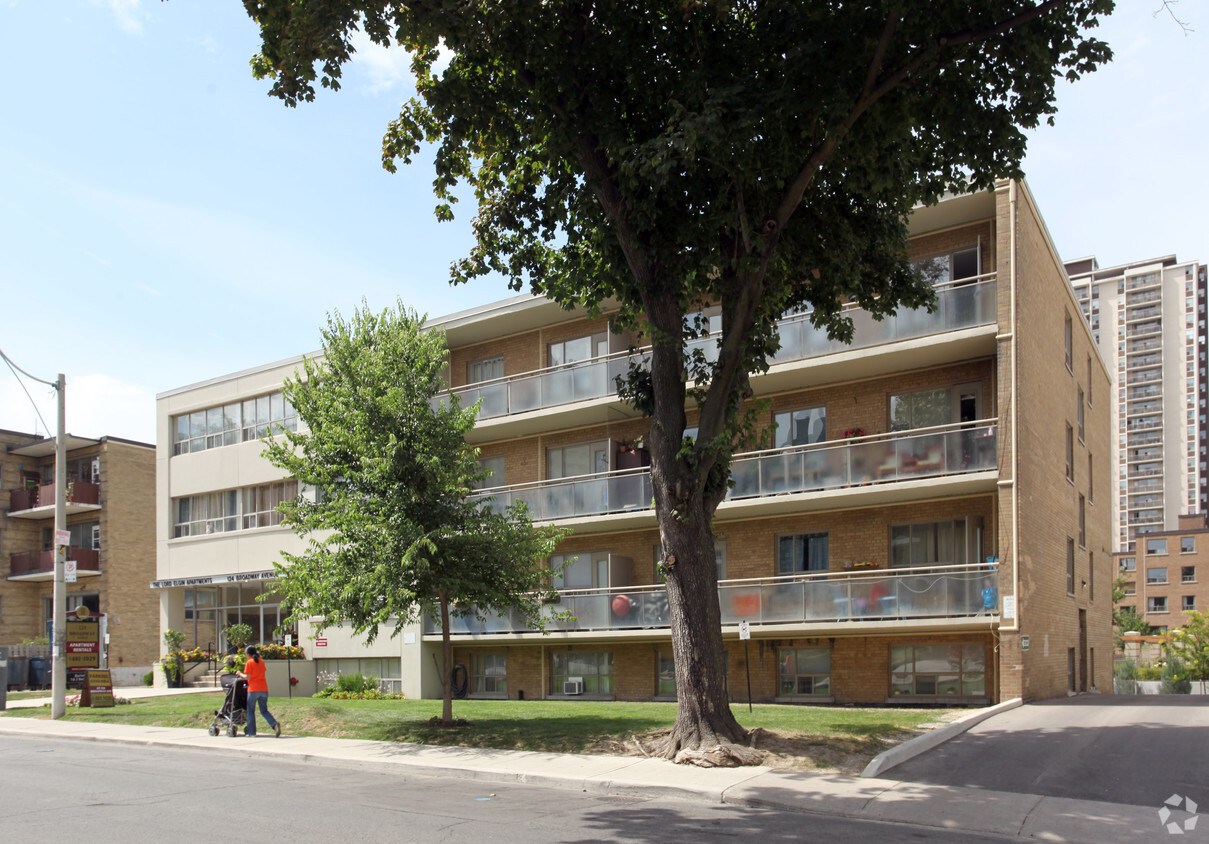 Building Photo - Broadway Apartments