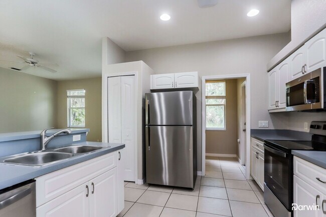 Foto del edificio - 2502 Athena Terrace