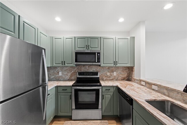 Building Photo - 2745 First St