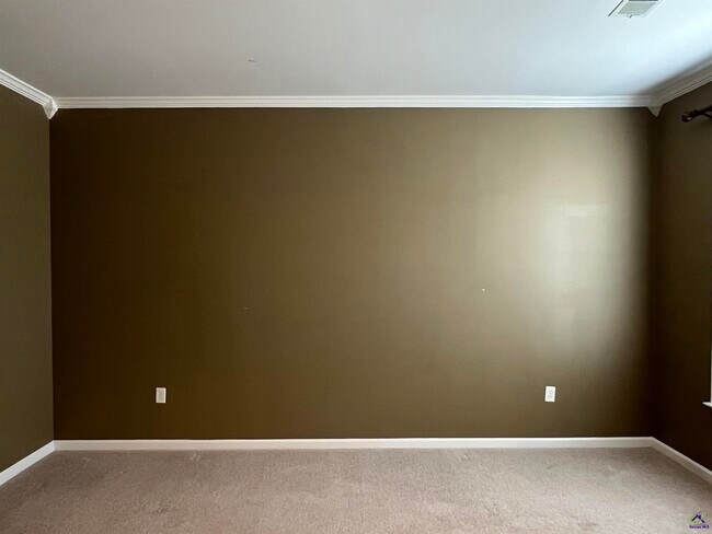 Foto del edificio - 312 Hearthwood Dr