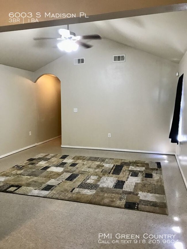 Foto del edificio - 6003 S. MADISON PLACE TULSA, OK 74105