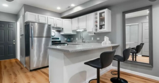 Foto del edificio - 2321 W Harrison St