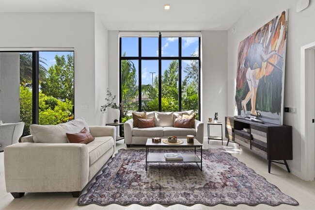 Building Photo - Oasis Pointe