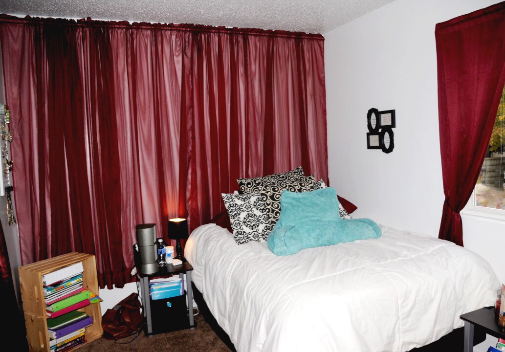 Foto del edificio - 330 W Cherry St