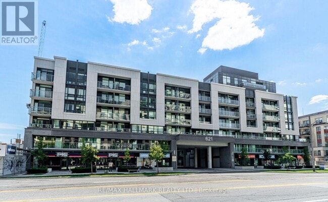 Building Photo - 621 Sheppard Ave E