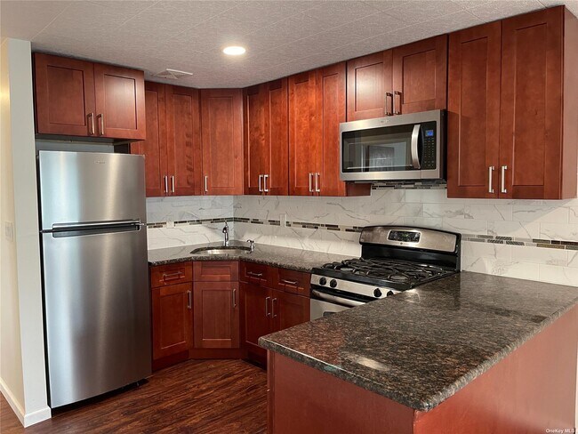 Foto del edificio - 29-31-31 Martin Ct