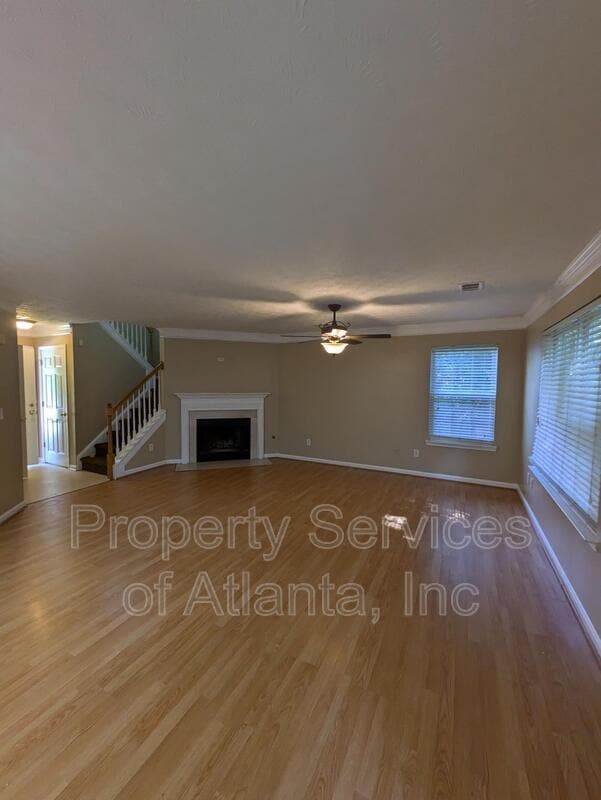 Photo - 518 Arbor Ridge Dr House