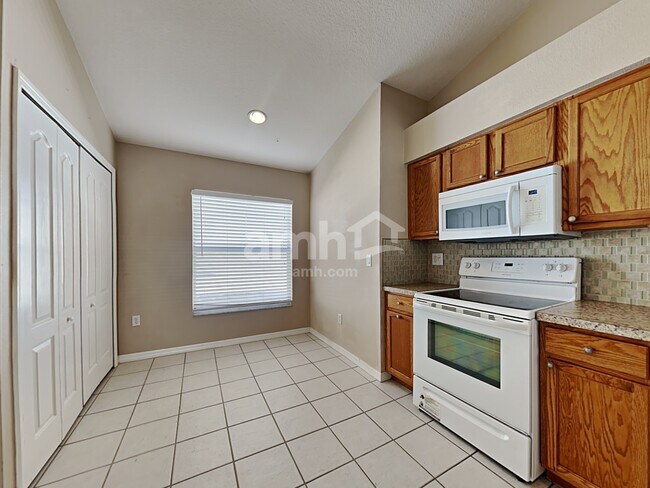 Foto del edificio - 12515 Lake Vista Dr