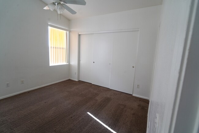 Foto del edificio - 2293 W 20th Ave