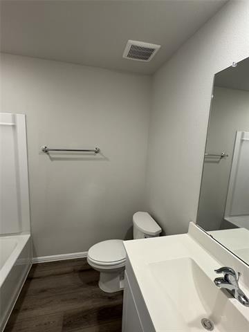 Foto del edificio - 408 Frst Pk Pkwy