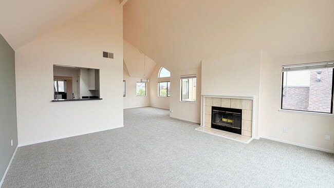 Building Photo - 8 Eclipse Ct