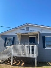 Building Photo - 919 Cleveland St