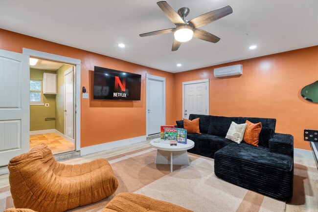 Foto del edificio - 2922 Sky Cliff St