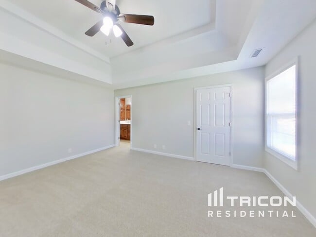 Building Photo - 325 Brandywine Ln