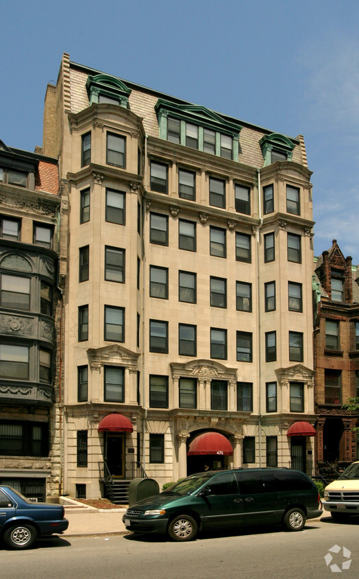  - Luxury Boston Apartments