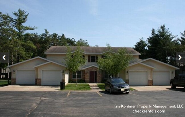 Building Photo - 1204 N Forest Ln