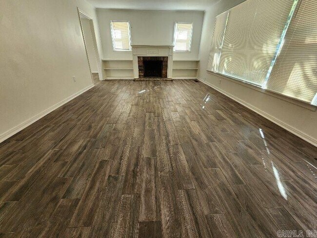 Foto del edificio - 8612 Westwood Ave