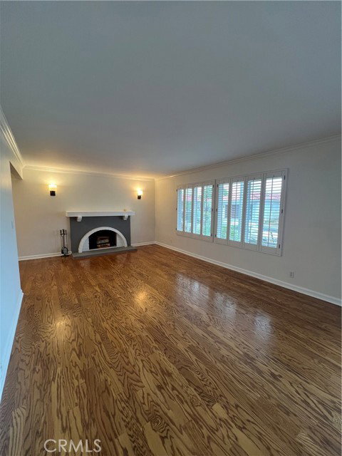 Building Photo - 4016 Mesa St