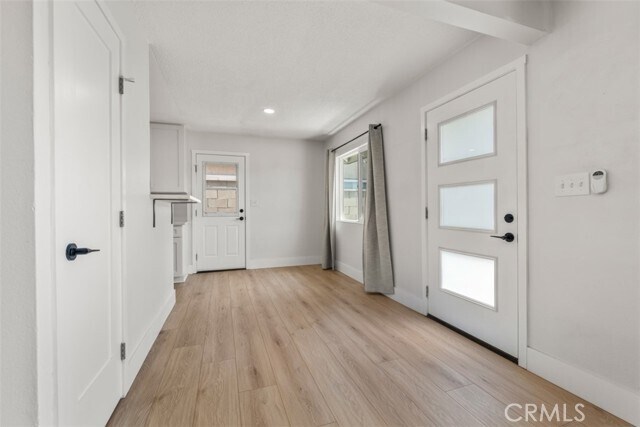 Foto del edificio - 2193 Maple St