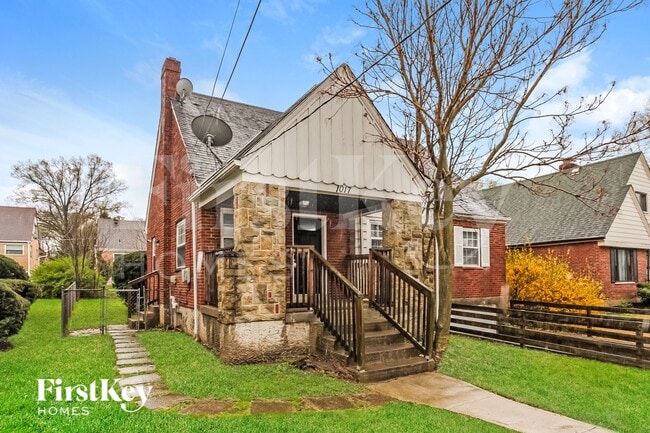 Foto del edificio - 1017 W North Bend Rd