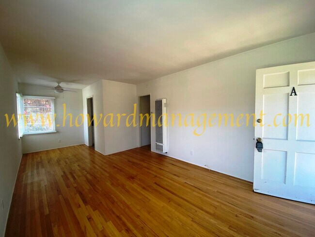 Building Photo - 917 21st St