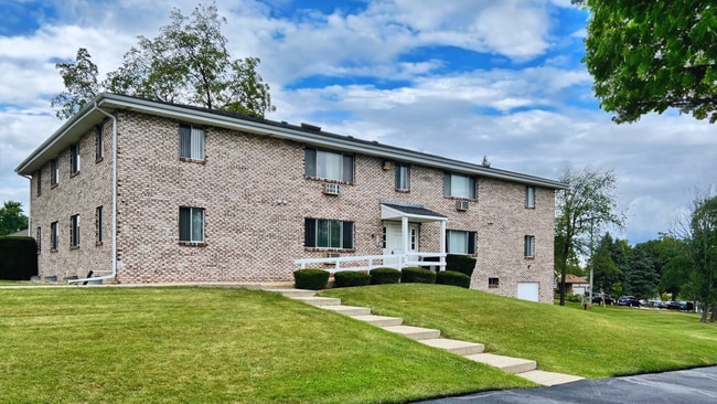 Building Photo - Bristol Apartments