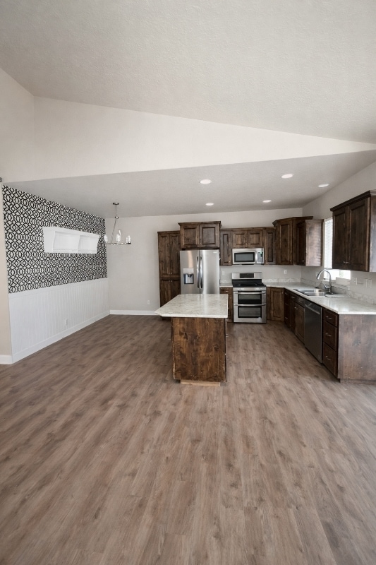 Building Photo - 1676 S 500 W St