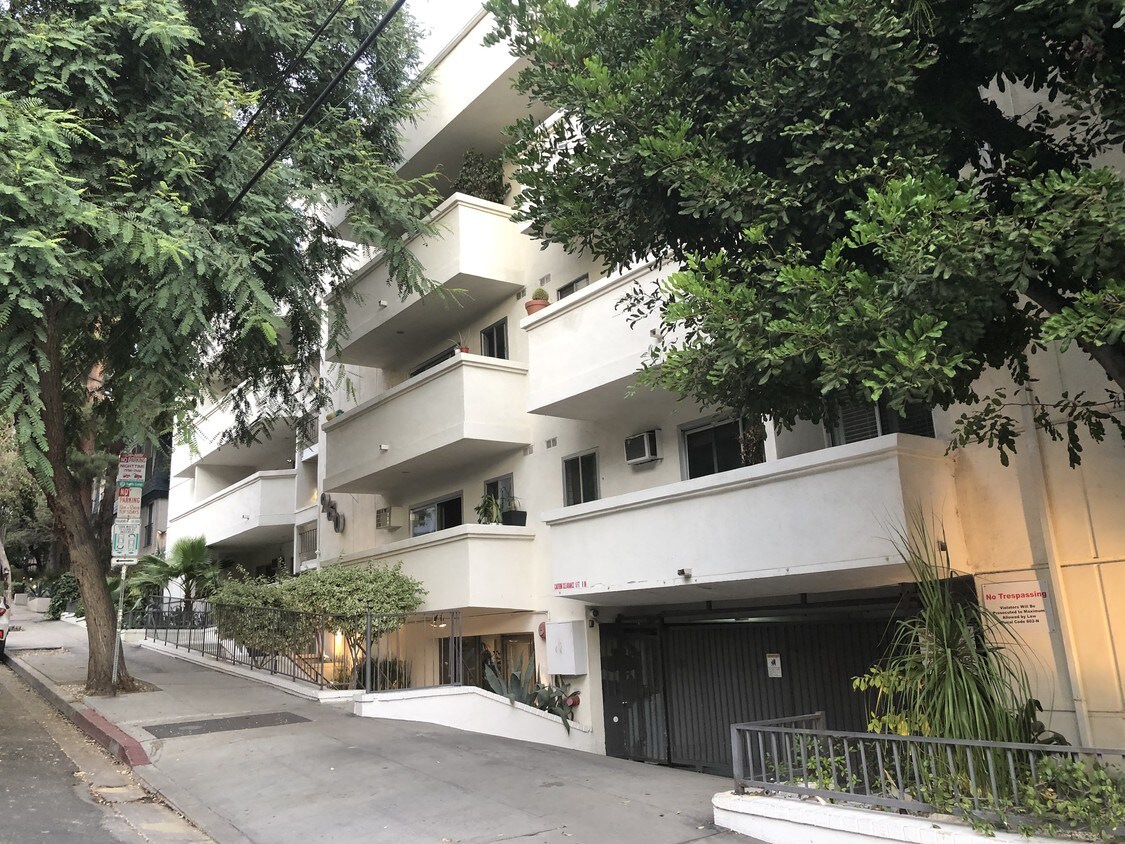 Foto principal - 960 Larrabee St