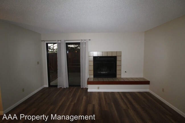 Building Photo - 3 br, 2.5 bath House - 126 Via Cabrera Ln