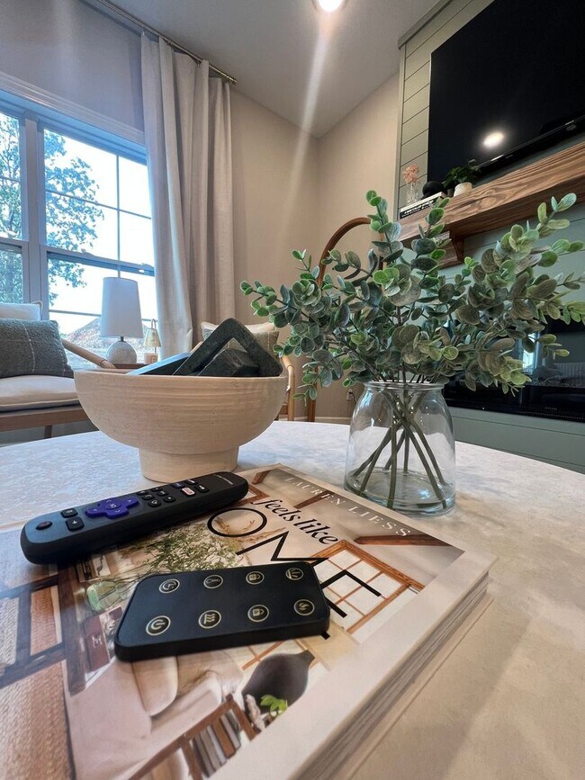 Building Photo - 7750-MF2-E4