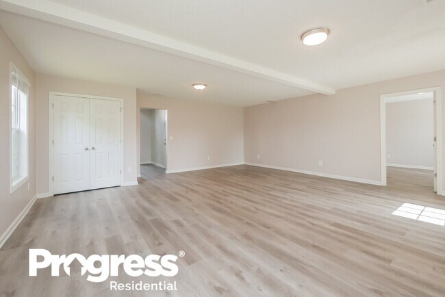 Foto del edificio - 11772 Registry Blvd
