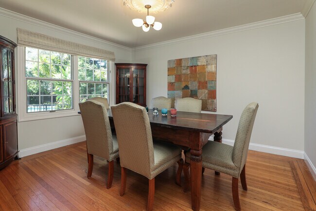 Foto del edificio - 83 Wilburn Ave