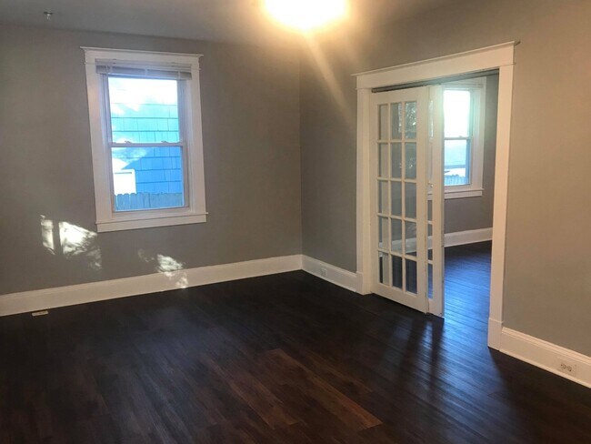 Foto del edificio - Charming 3 Bedroom/ 1 Bathroom Home in Dundalk, MD!