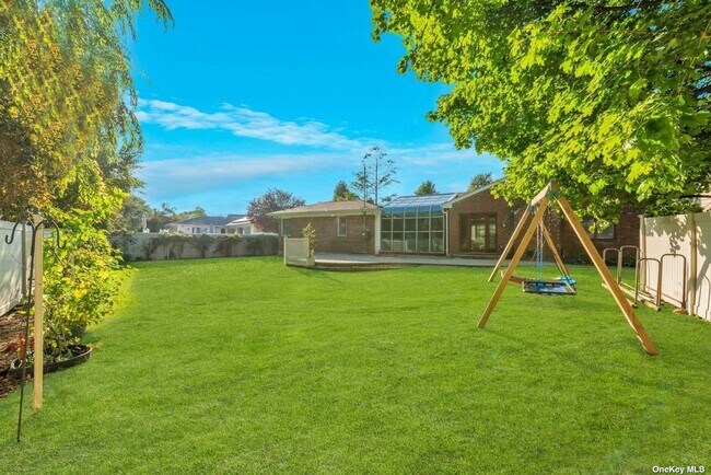 Foto del edificio - 14 Birchwood Park Crescent