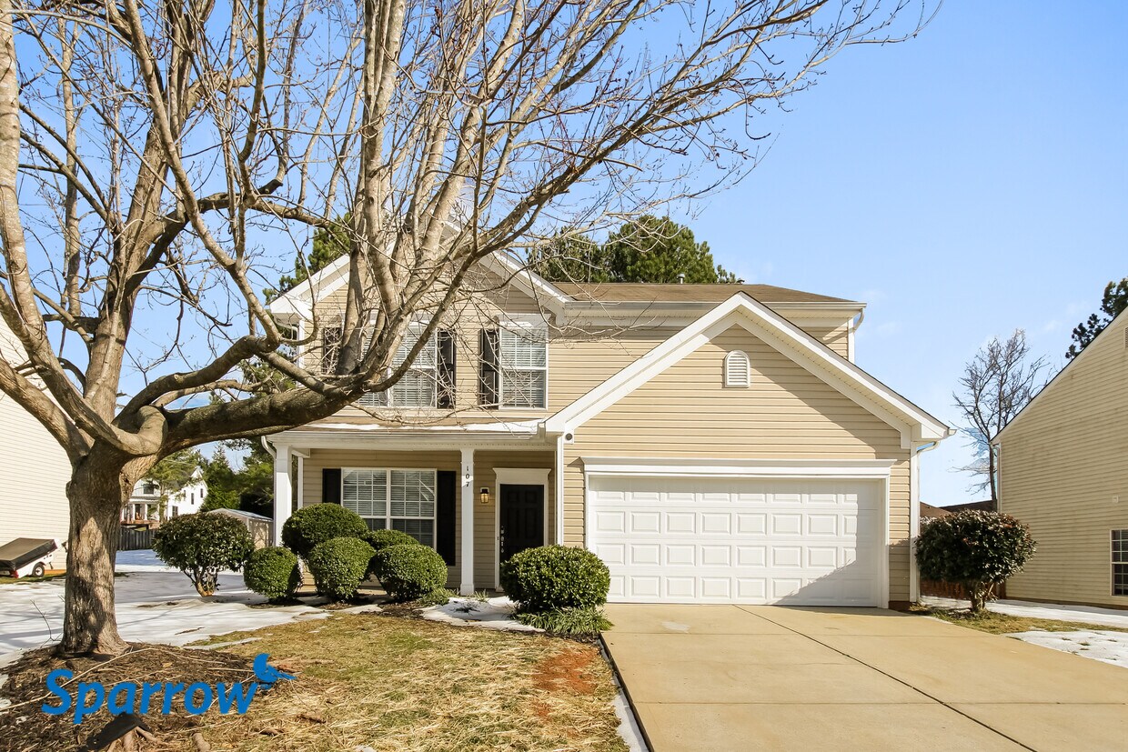 107 Vance Crescent Dr House Rental in Mooresville, NC