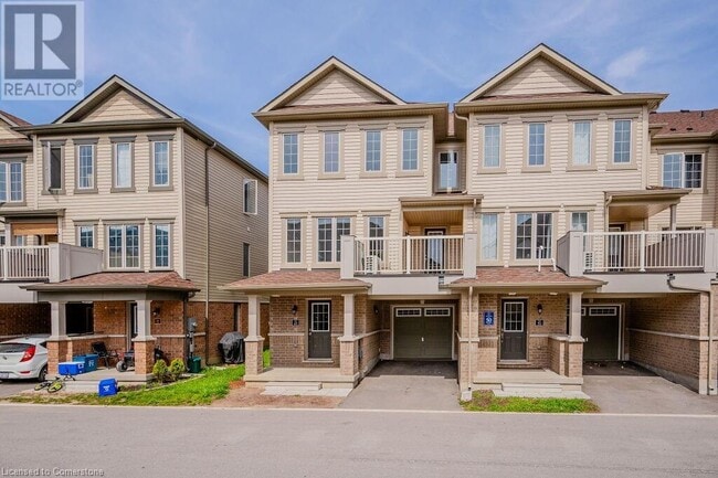Building Photo - 755 Linden Dr