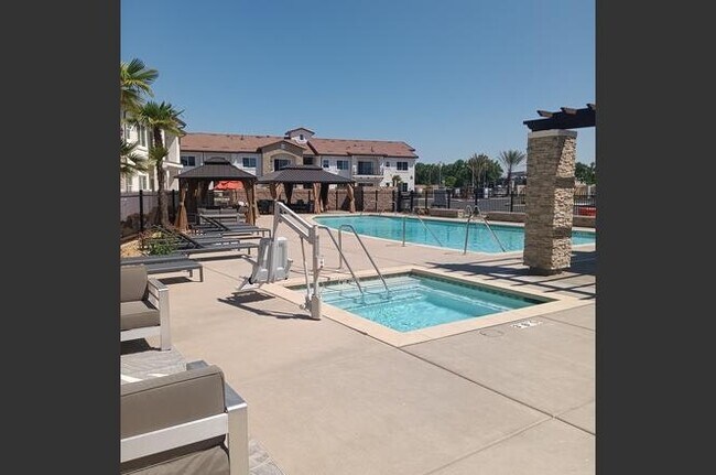 Foto del edificio - 2060 Millennium Wy