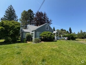 Building Photo - 17511 100th Ave SW