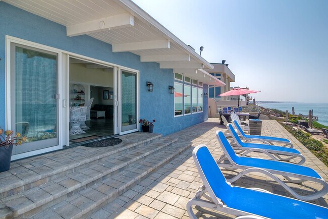 Building Photo - 5185 Shore Dr