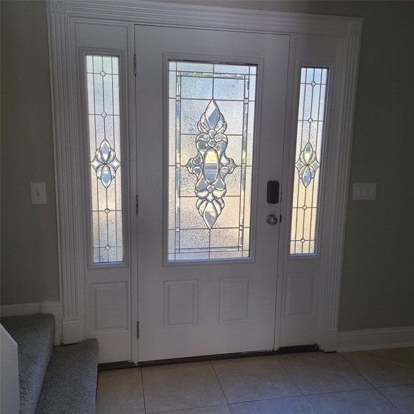 Building Photo - 8130 Sunny Ridge Dr