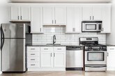 Foto principal - 3264 N Clark St