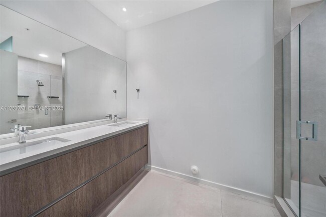 Foto del edificio - 3156 SW 27th Ave