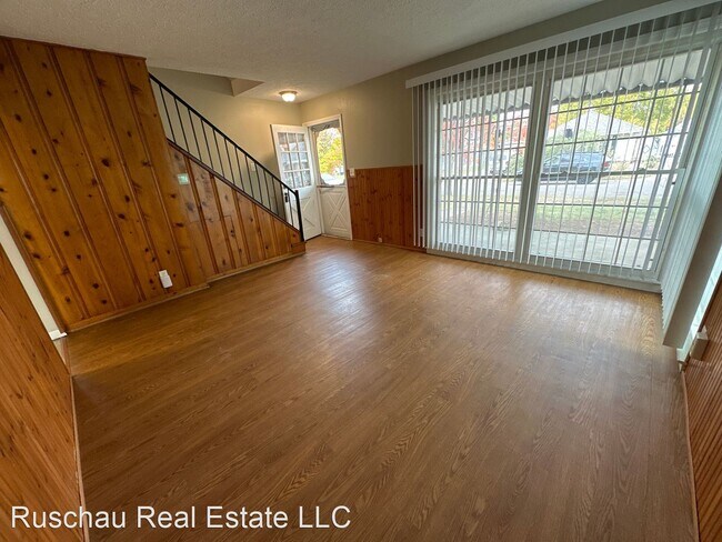 Foto del edificio - 4 br, 1 bath House - 2460 Ned Dr