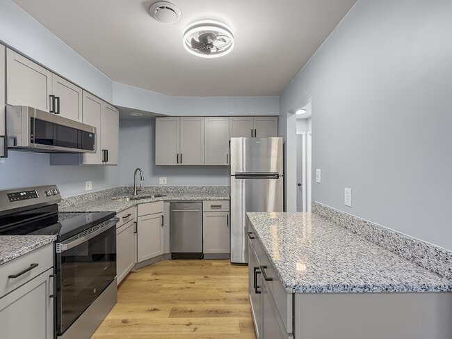 Foto del edificio - 2049 Porte Deleau Ct