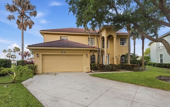 Building Photo - 207 Banyanwood Point