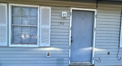 Building Photo - 1701 Goodwin Rd